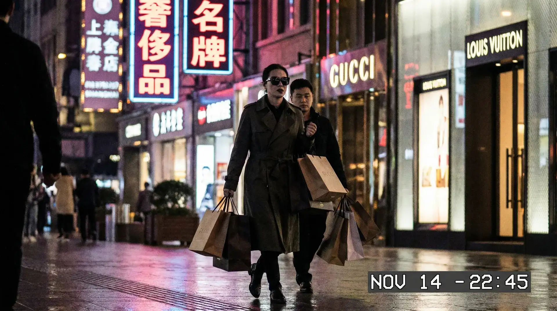6T体育app - 奢侈品购物被拍